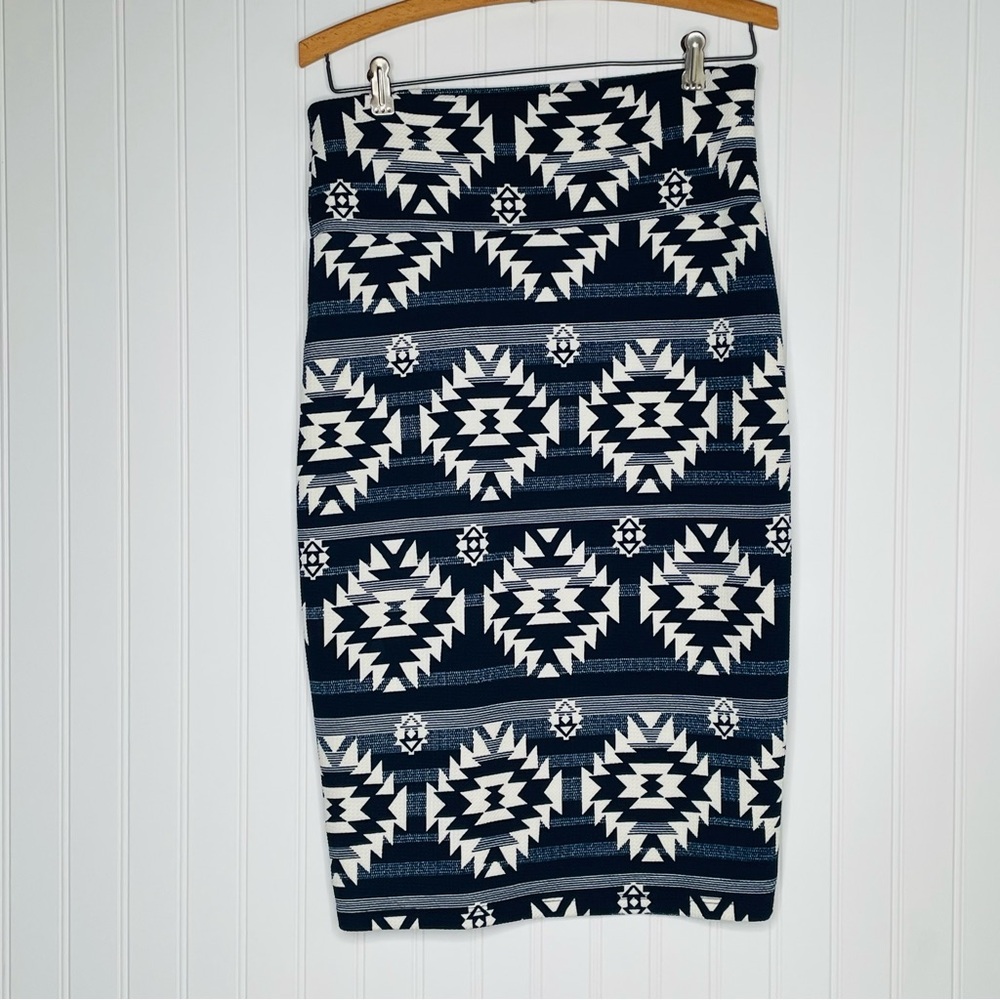 Miss & Missy Tribal Print Pencil Skirt - Picture 5 of 6